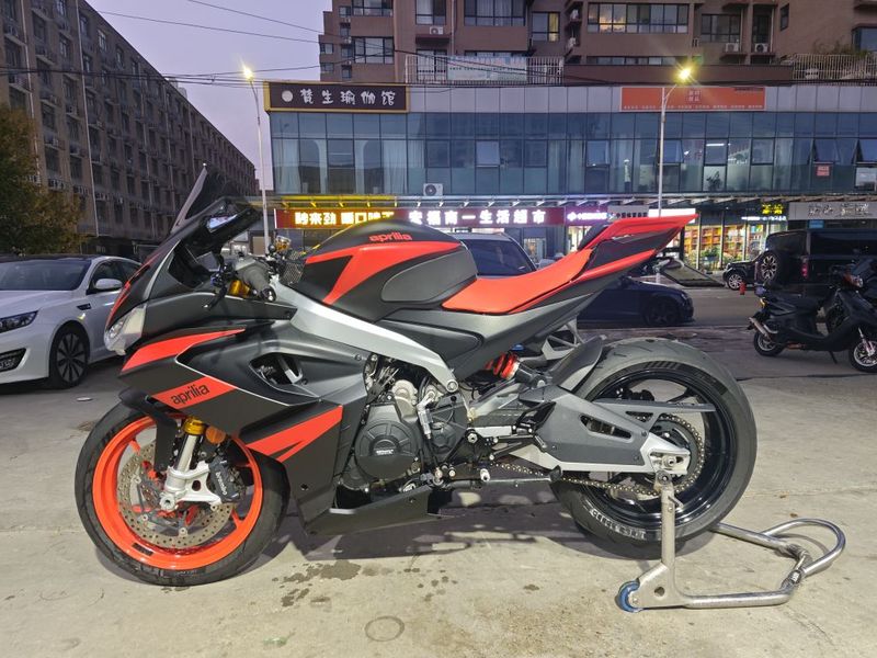 二手阿普利亚RS 660 