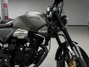 二手五羊本田鸷道 CB190SS