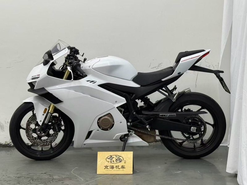 二手张雪机车500RR