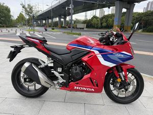 二手本田CBR400R