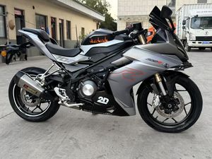 二手贝纳利龙卷风 Tornado 302R