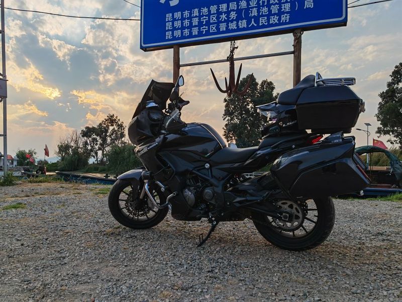 二手贝纳利302 Touring