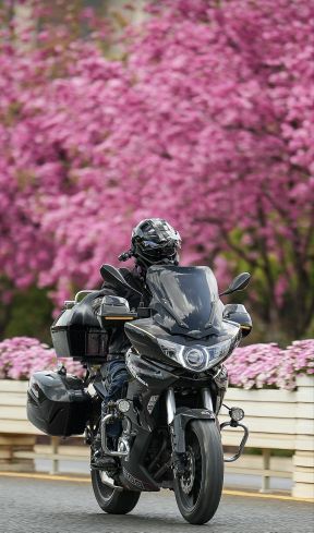 二手贝纳利302 Touring