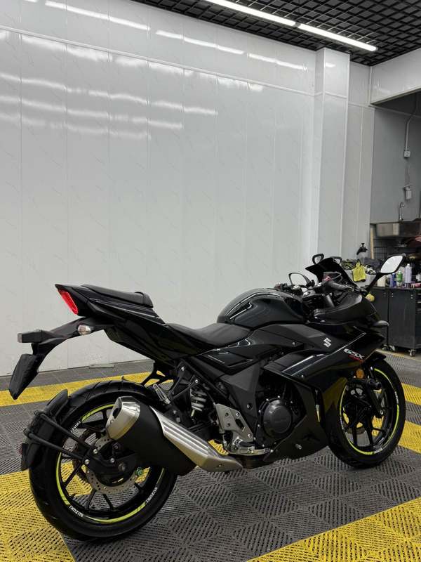 二手豪爵铃木GSX250R
