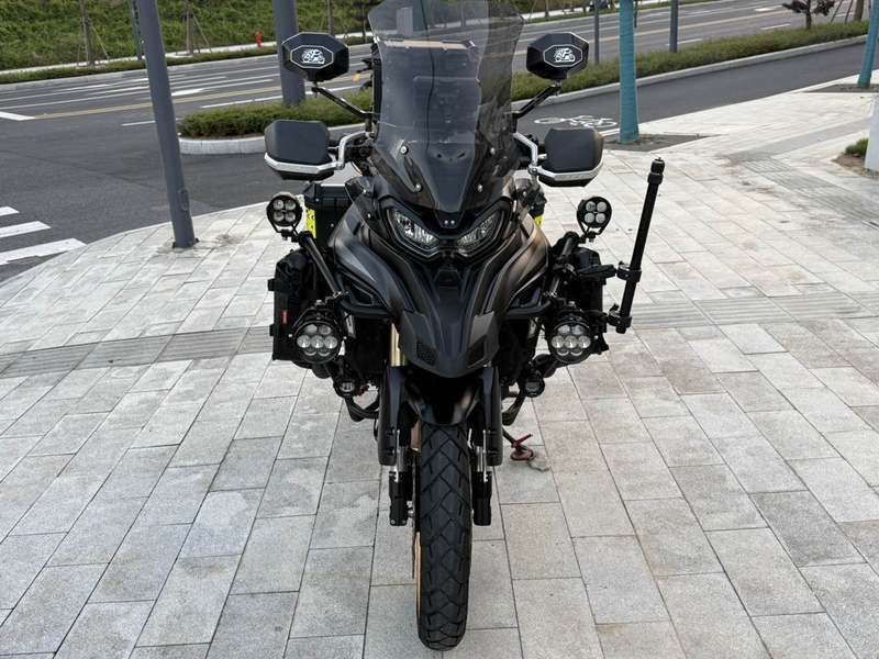 二手贝纳利TRK702