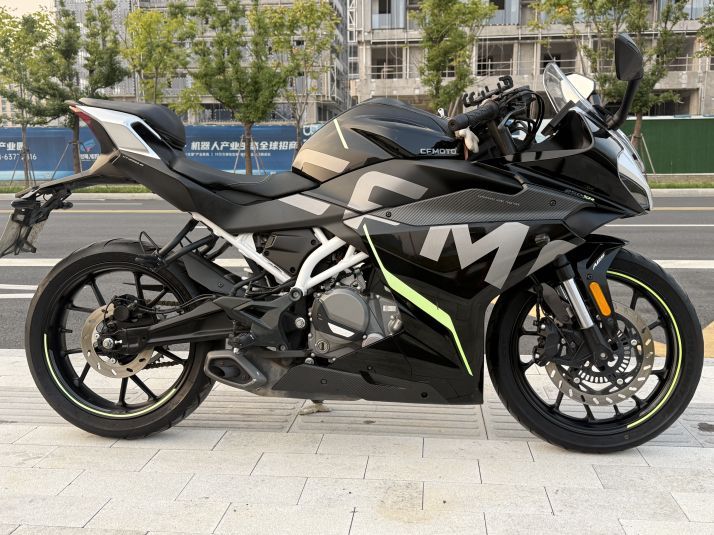 二手春风250SR