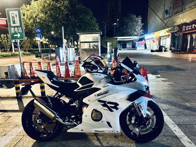 二手张雪机车500RR