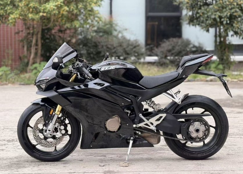 二手张雪机车500RR