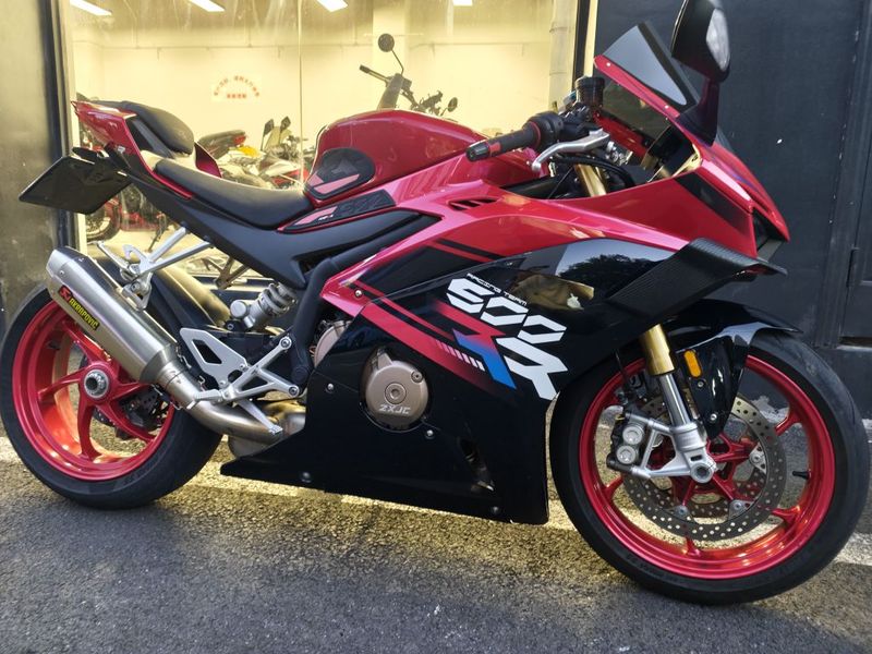二手张雪机车500RR