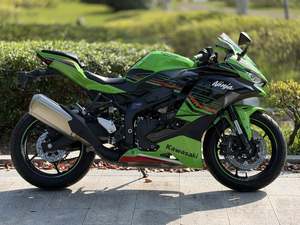 二手川崎ZX-4R