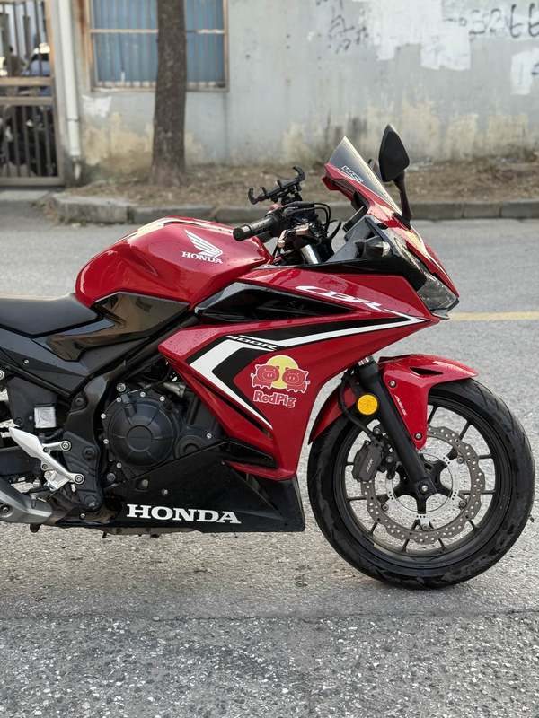 二手本田CBR400R