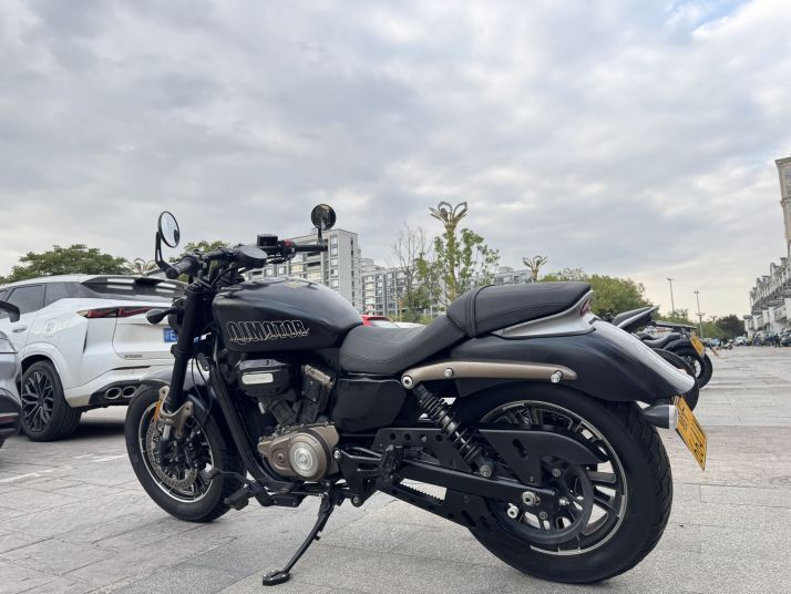 二手QJMOTOR闪350