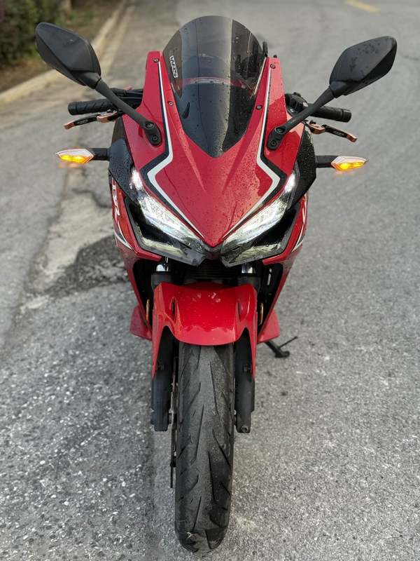 二手本田CBR400R