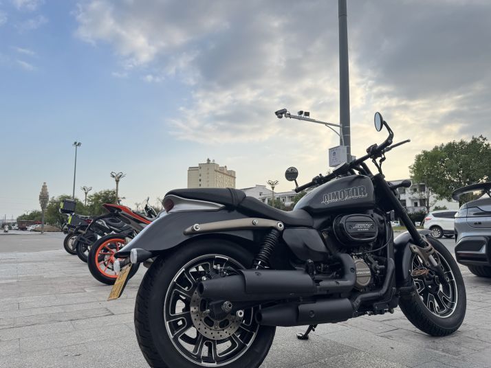 二手QJMOTOR闪350