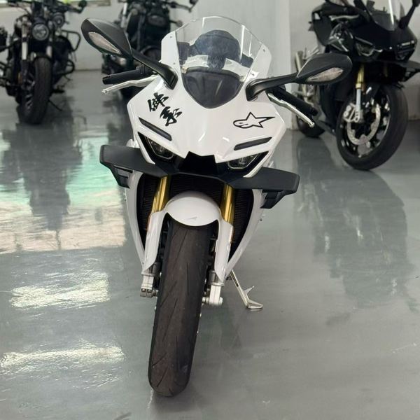 二手张雪机车500RR