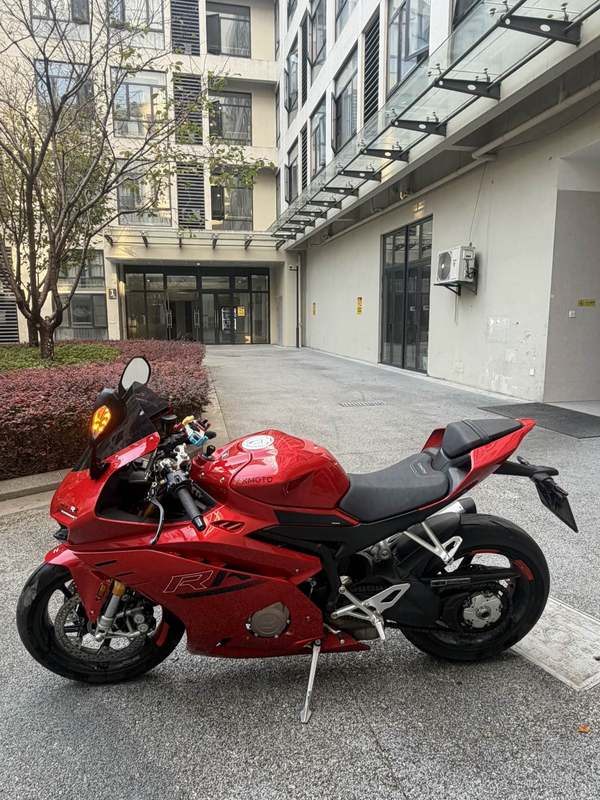 二手张雪机车500RR