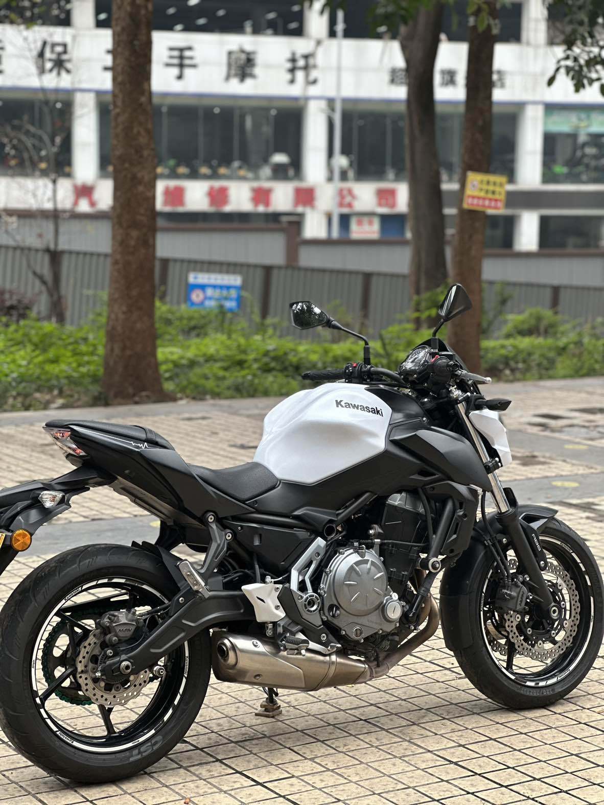 二手摩托车川崎 Z650