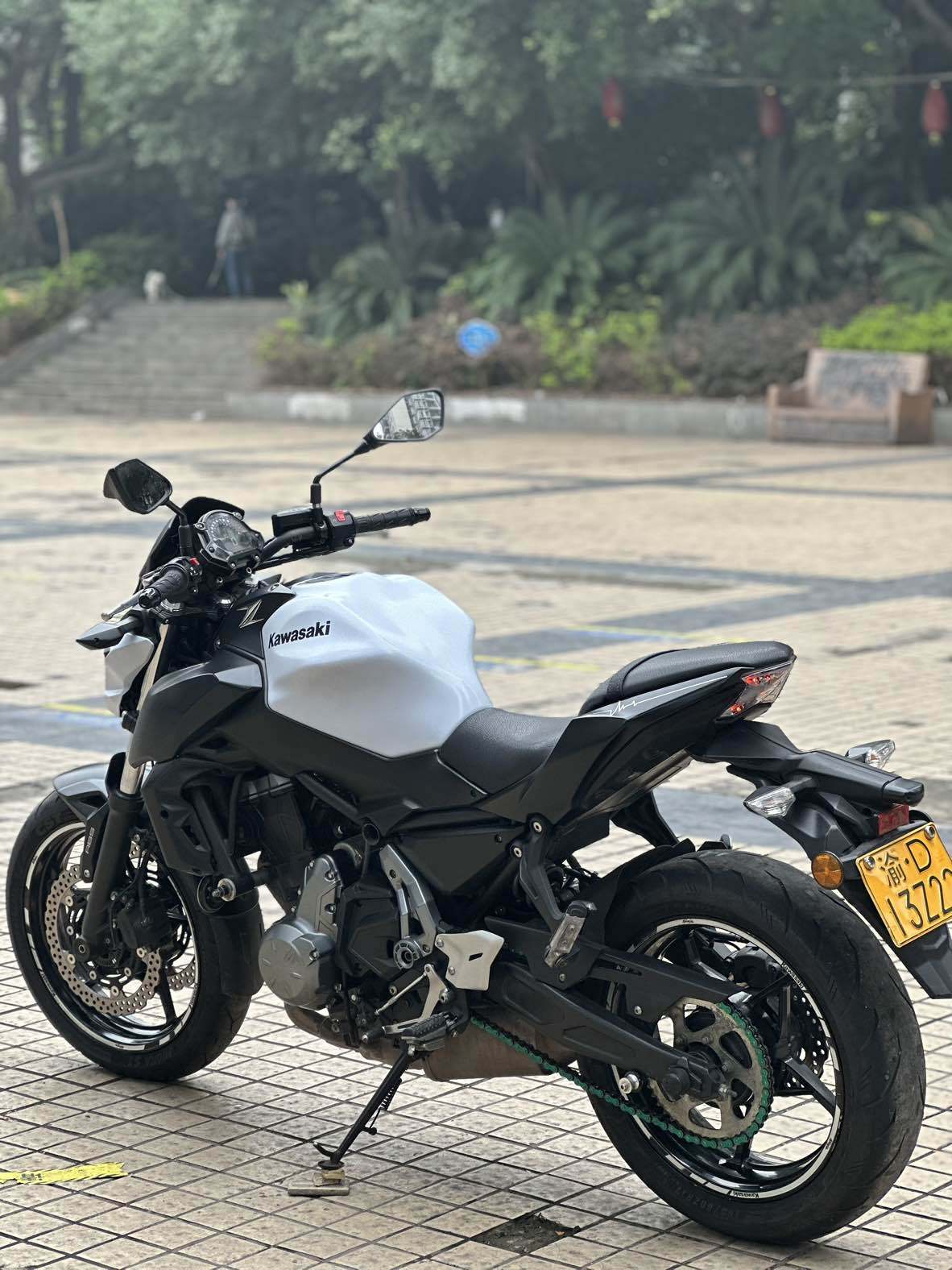 二手摩托车川崎 Z650