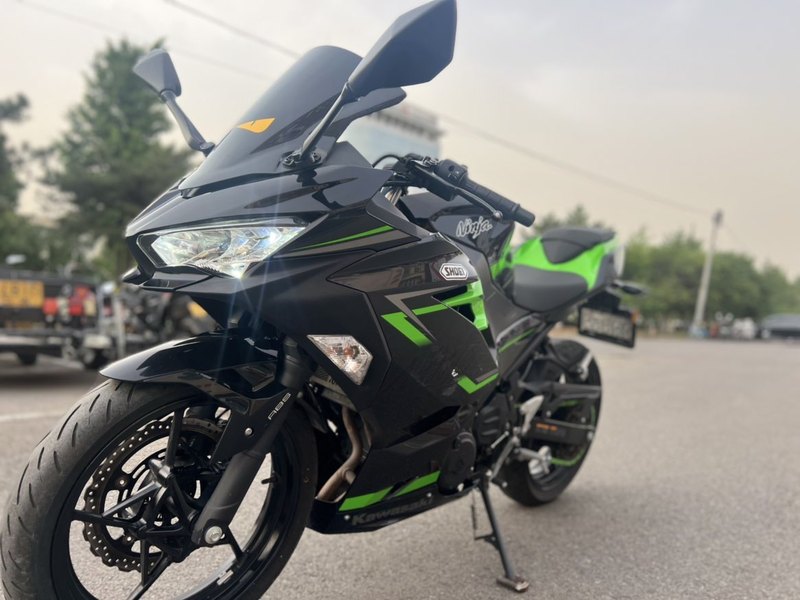 二手川崎Ninja 400