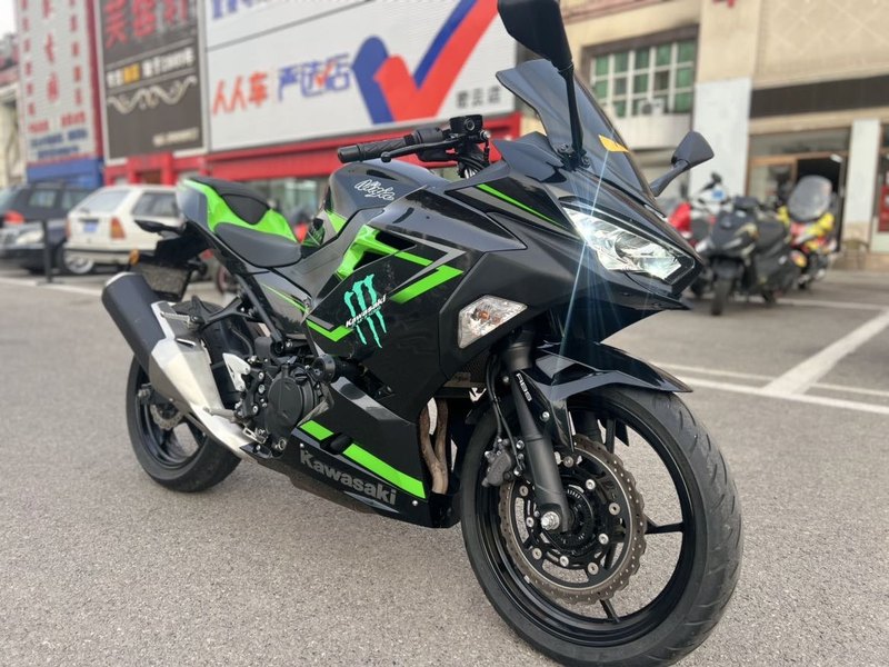 二手川崎Ninja 400