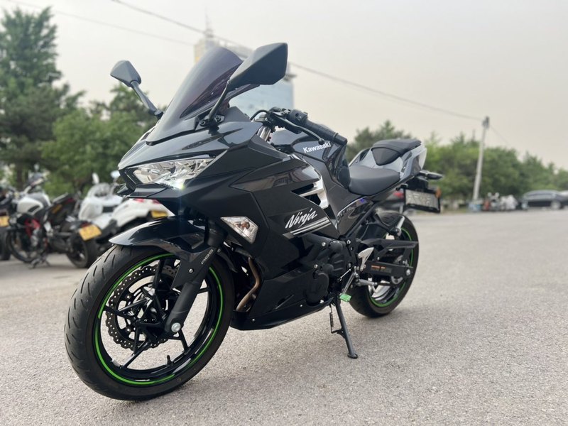二手川崎Ninja 400