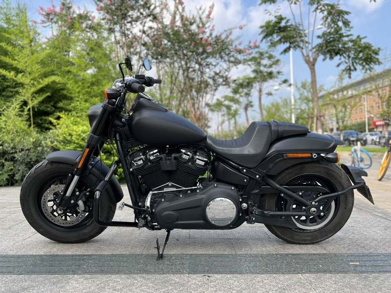 二手哈雷戴维森肥霸 Fat Bob
