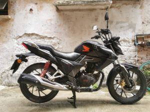 二手新大洲本田CBF150R