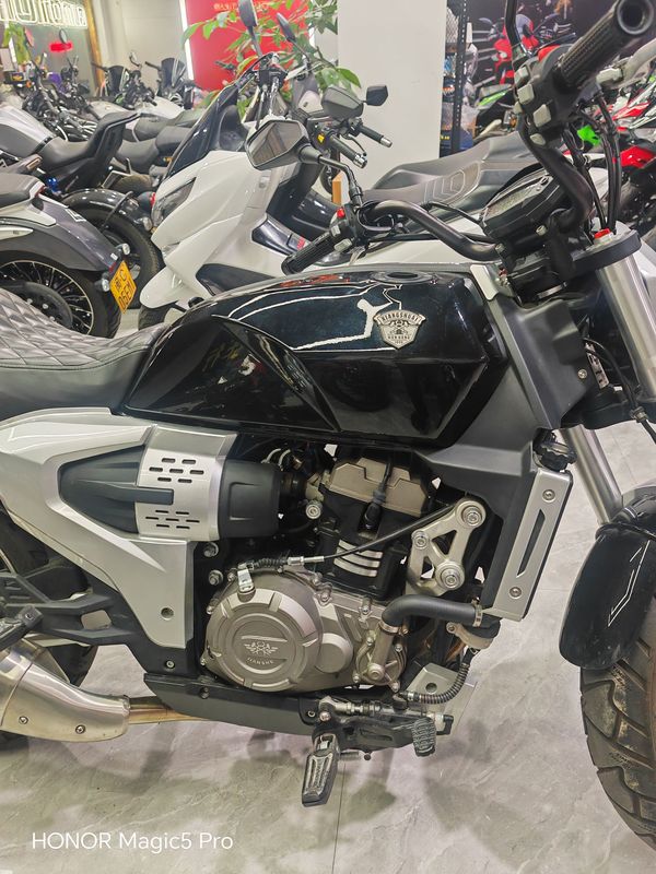 二手香帅翔龙 JSX500i