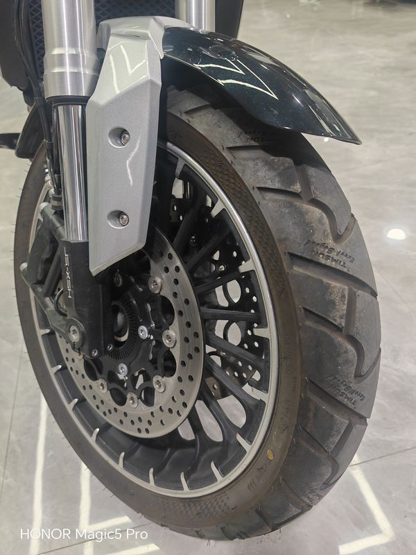 二手香帅翔龙 JSX500i