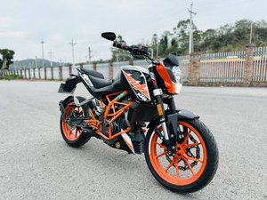 二手KTMR2R390 Duke