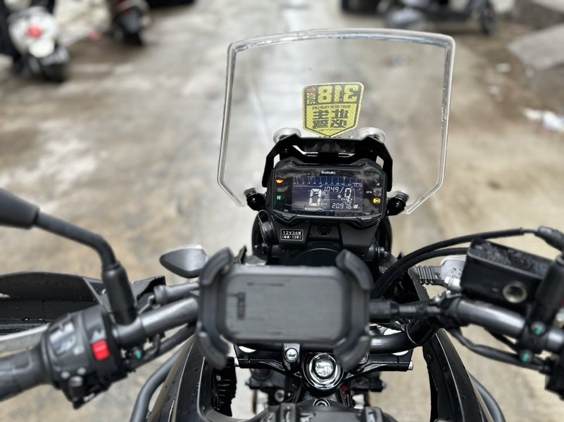 二手豪爵铃木DL250