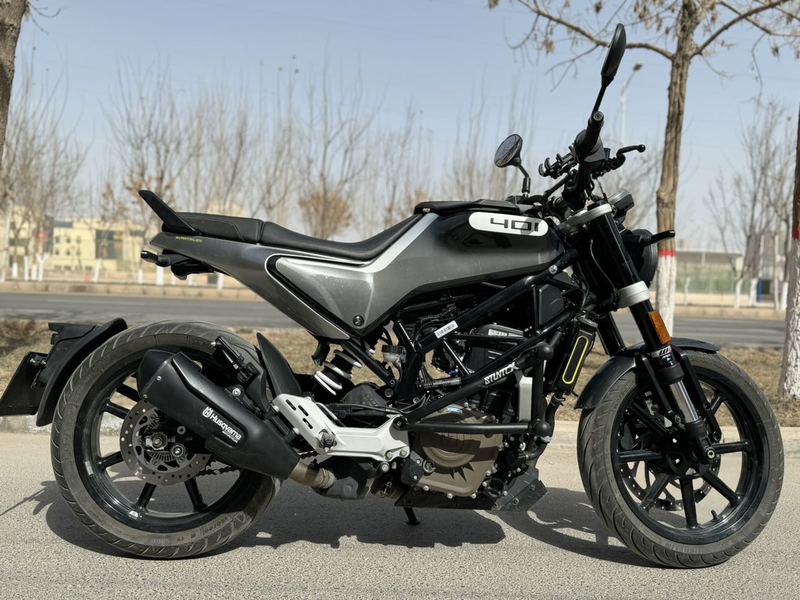 二手HUSQVARNA黑箭 401
