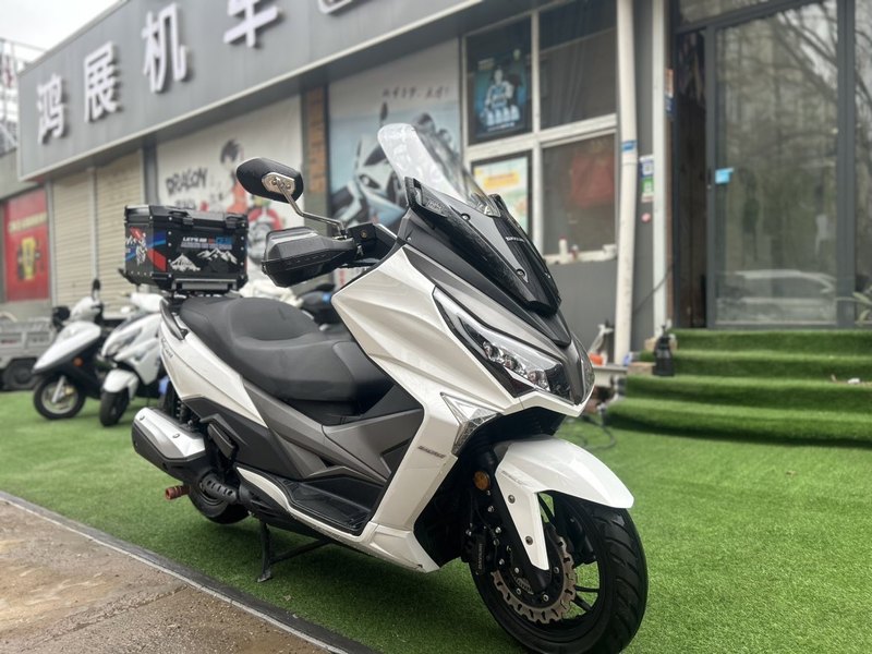 二手大阳V锐 300T