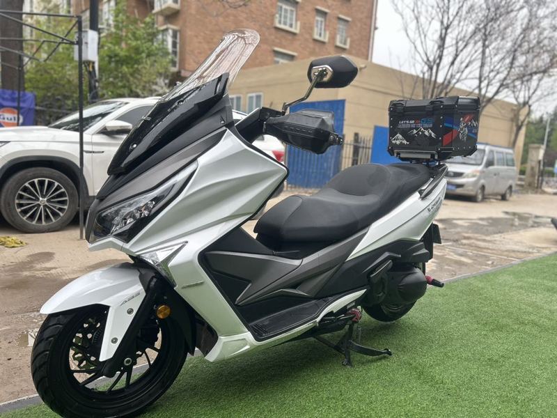 二手大阳V锐 300T