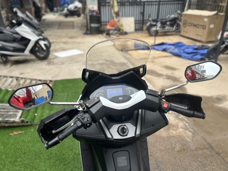 二手大阳V锐 300T