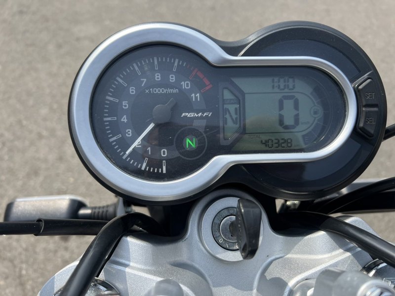 二手五羊本田鸷道 CB190SS