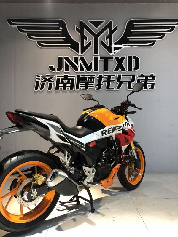 二手五羊本田CB190R 暴锋眼