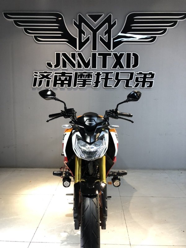 二手五羊本田CB190R 暴锋眼