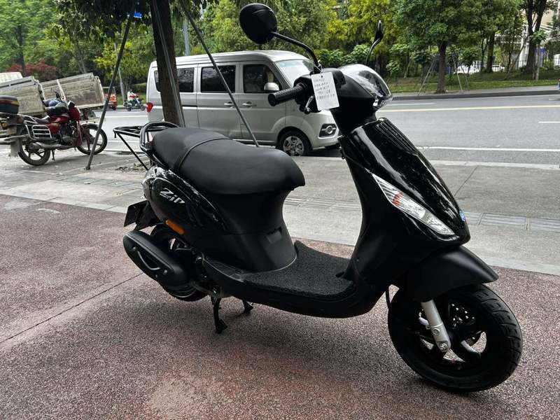 二手宗申比亚乔ZIP 50