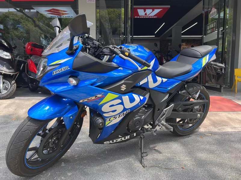 二手豪爵铃木GSX250R