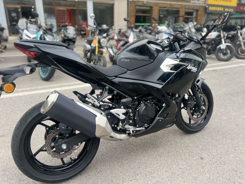 二手川崎Ninja 400