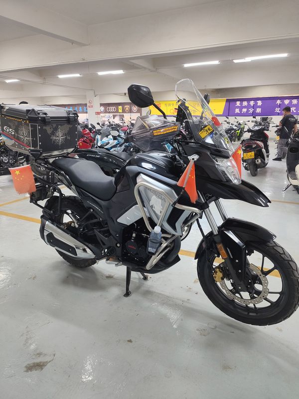 二手五羊本田猛鸷 CB190X