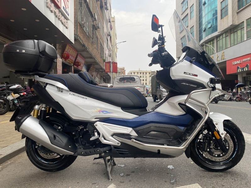 二手大阳V锐 ADV350