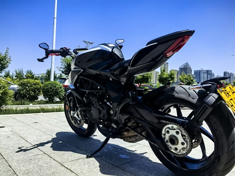 二手奥古斯塔Brutale 800