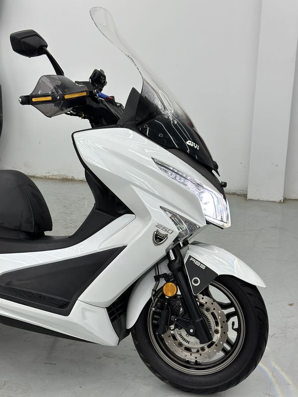 二手光阳赛艇 250