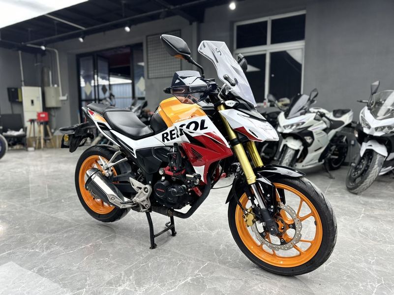 二手五羊本田CB190R 暴锋眼