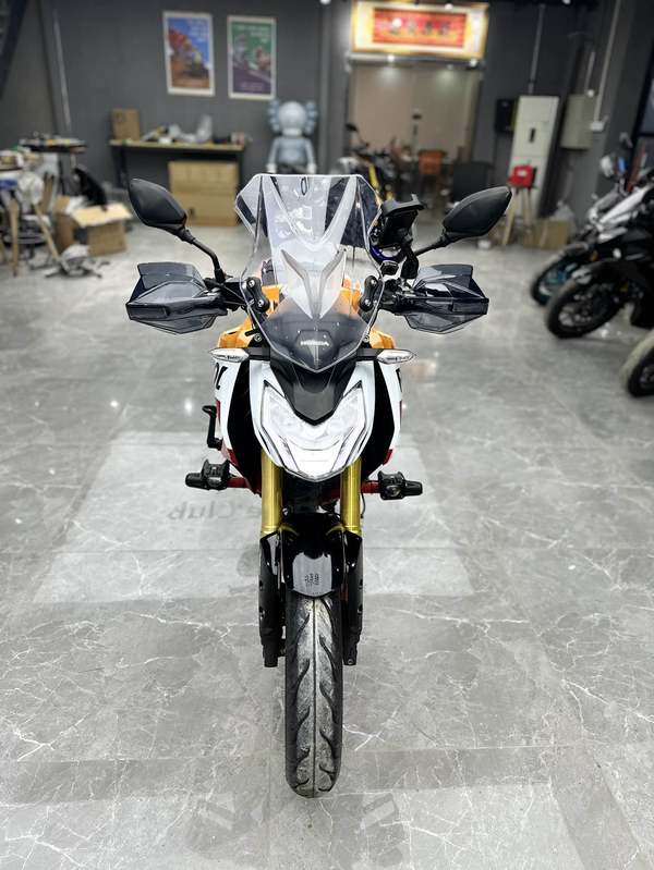 二手五羊本田CB190R 暴锋眼