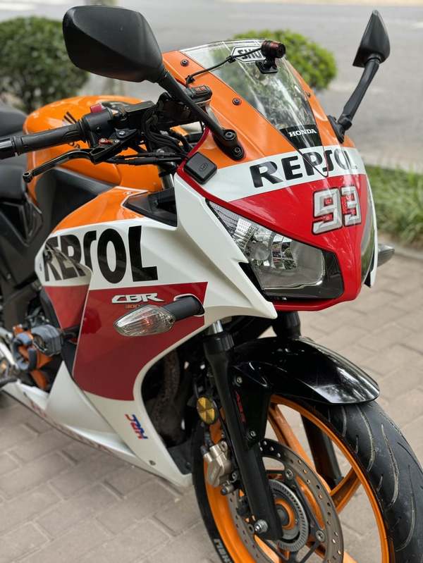 二手本田CBR300R
