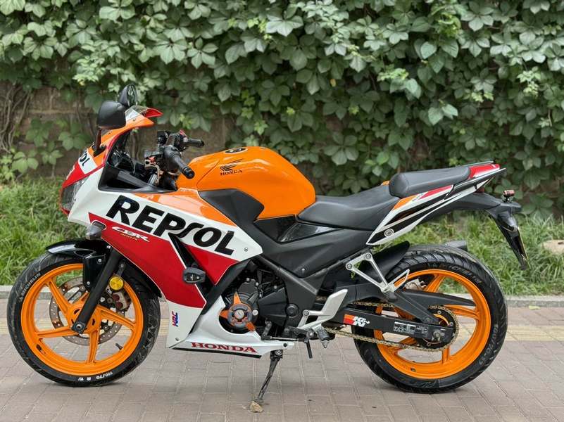 二手本田CBR300R