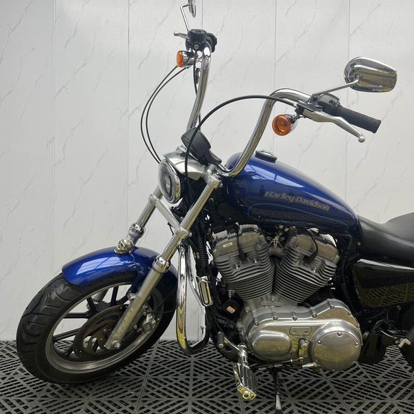 二手哈雷戴维森883L SuperLow